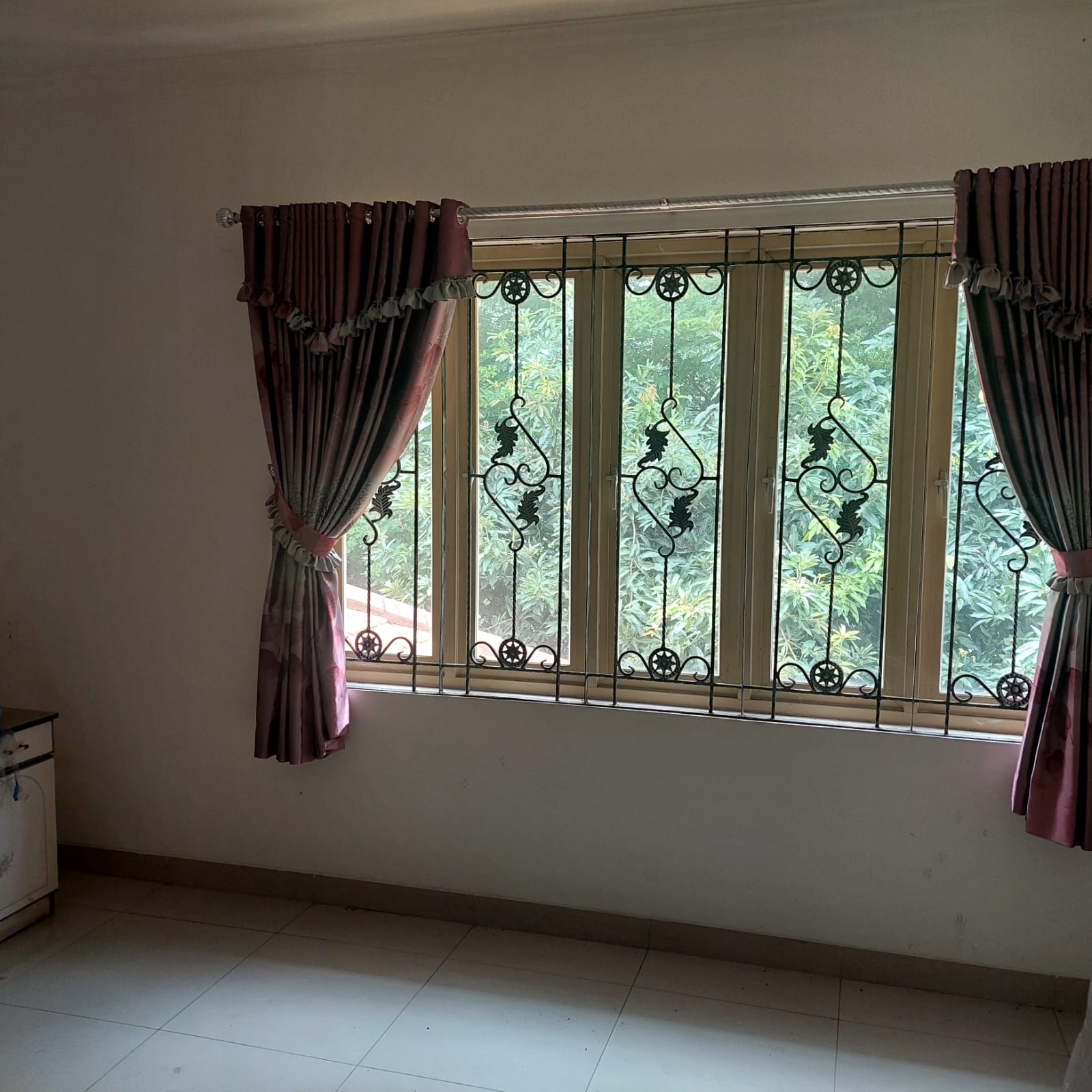 Rumah Disewakan Full Furnished di Lippo Cikarang